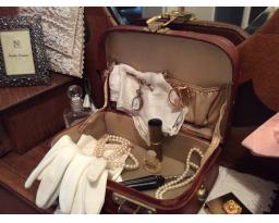 Baroque Antiques & Estate Sales