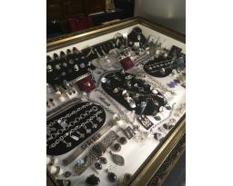 MASTERS ANTIQUES & ESTATE SALES